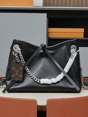 Louis Vuitton Shoulder Bag Carryall Cargo Vibe PM Lambskin M24861